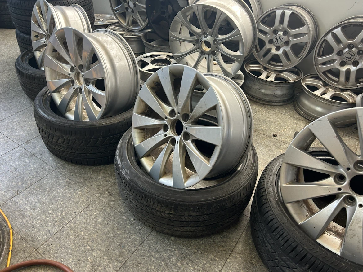 Set of 4 Silver F30 BMW OEM Alloy Wheels 17inch 5x120 17x7 - photo 5