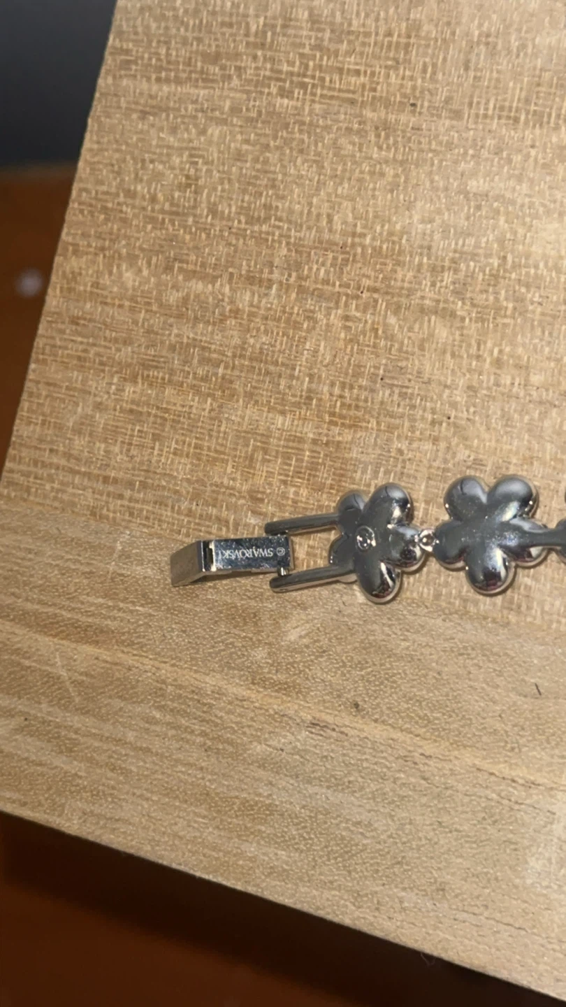 Swarovski  brand new - photo 3