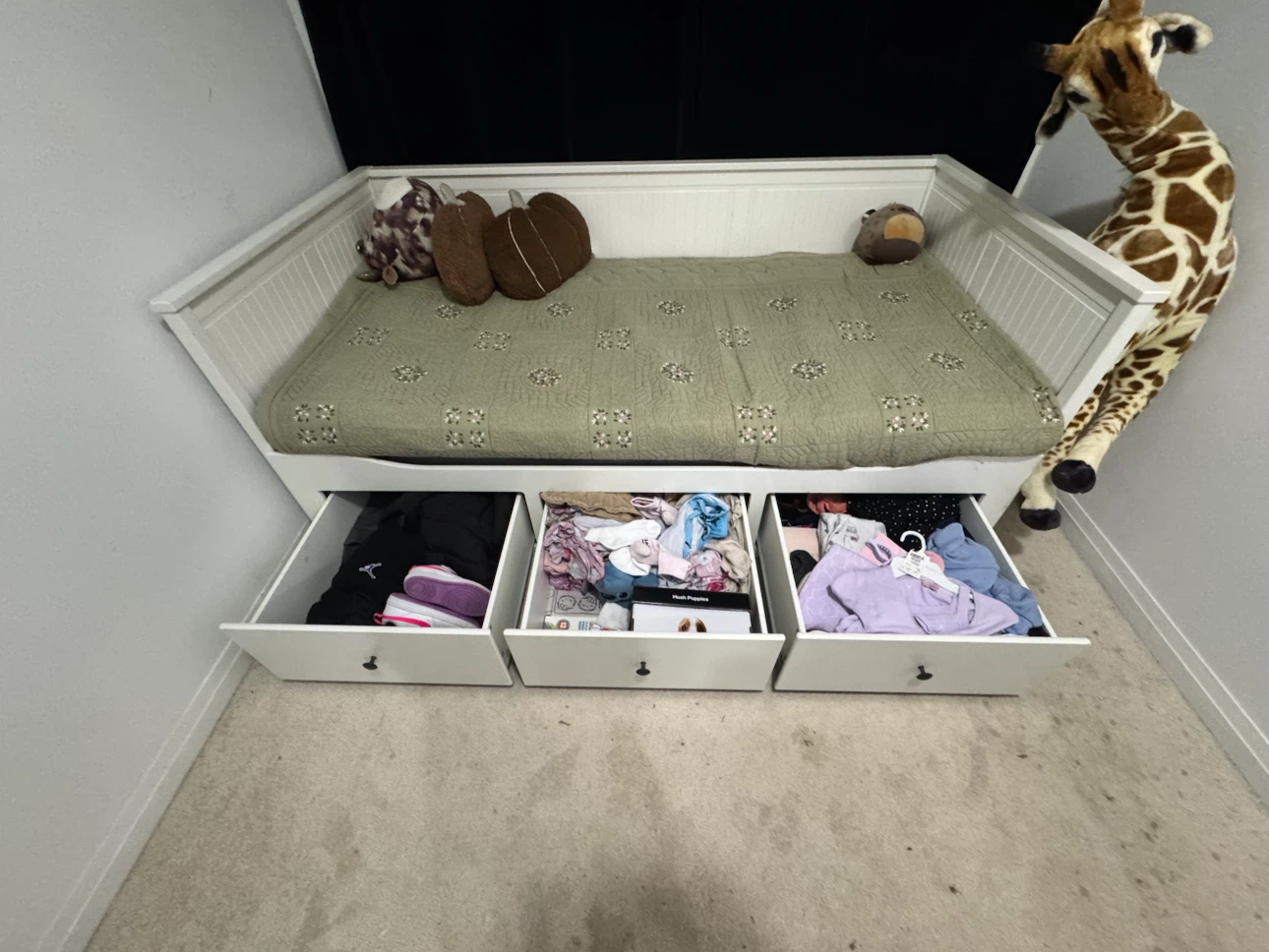 IKEA HEMNES Daybed Frame with 3 Storage Drawers – White - photo 4