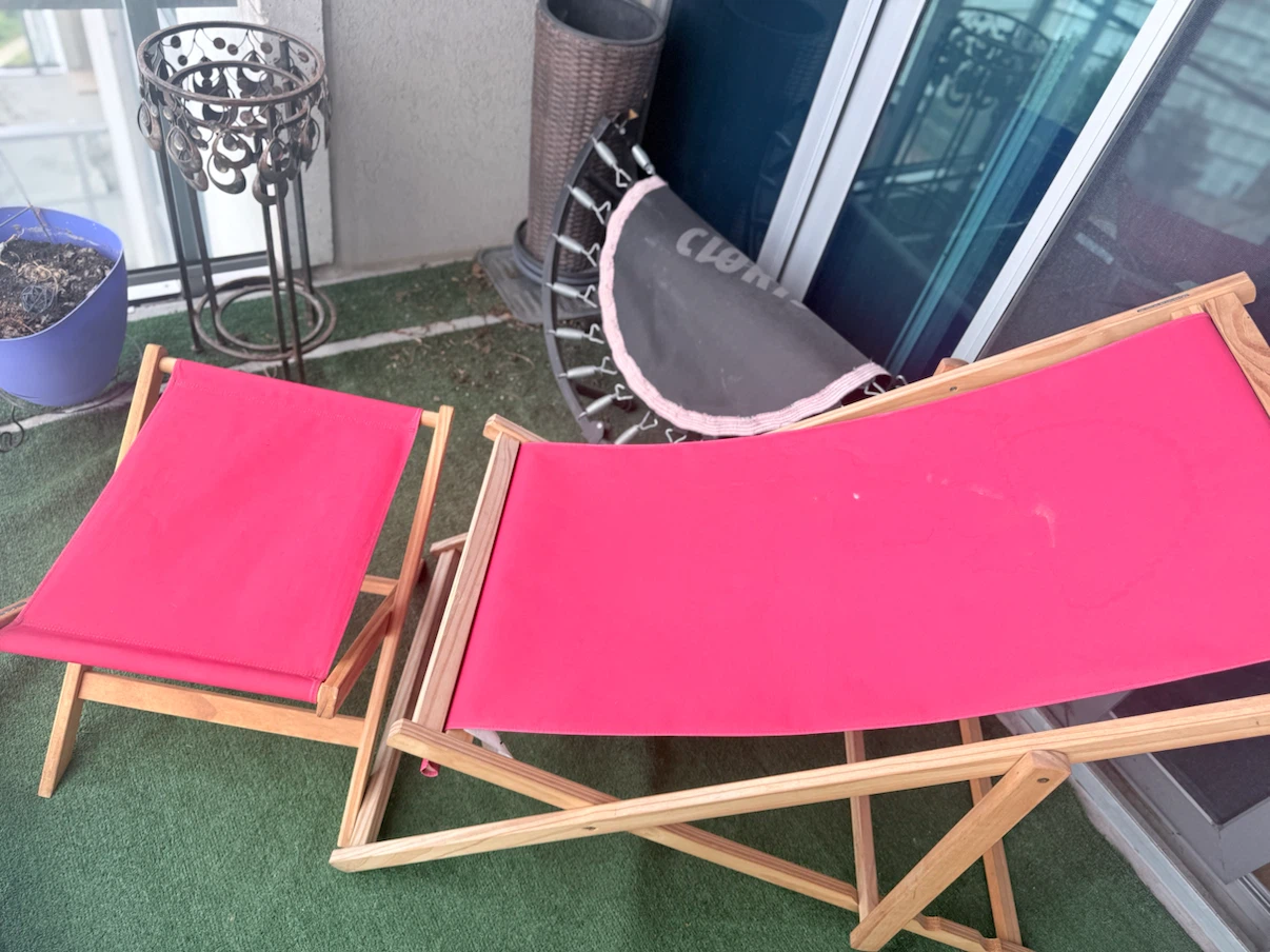 Pink Canvas Beach Chairs (Set of 2)