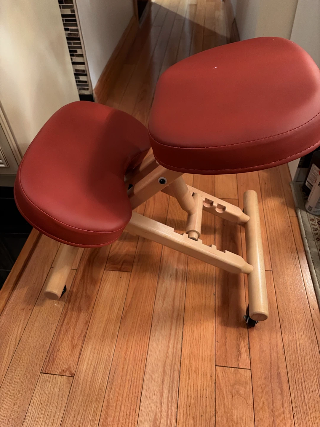 Ergonomic Kneeling Chair - Red Faux Leather