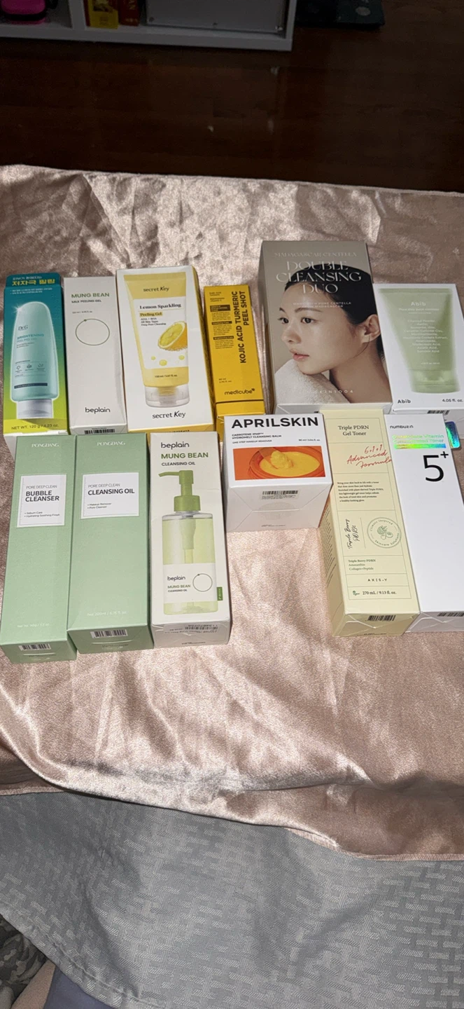 Kbeauty skincare sale (cleansers) ! 50% off of original price!