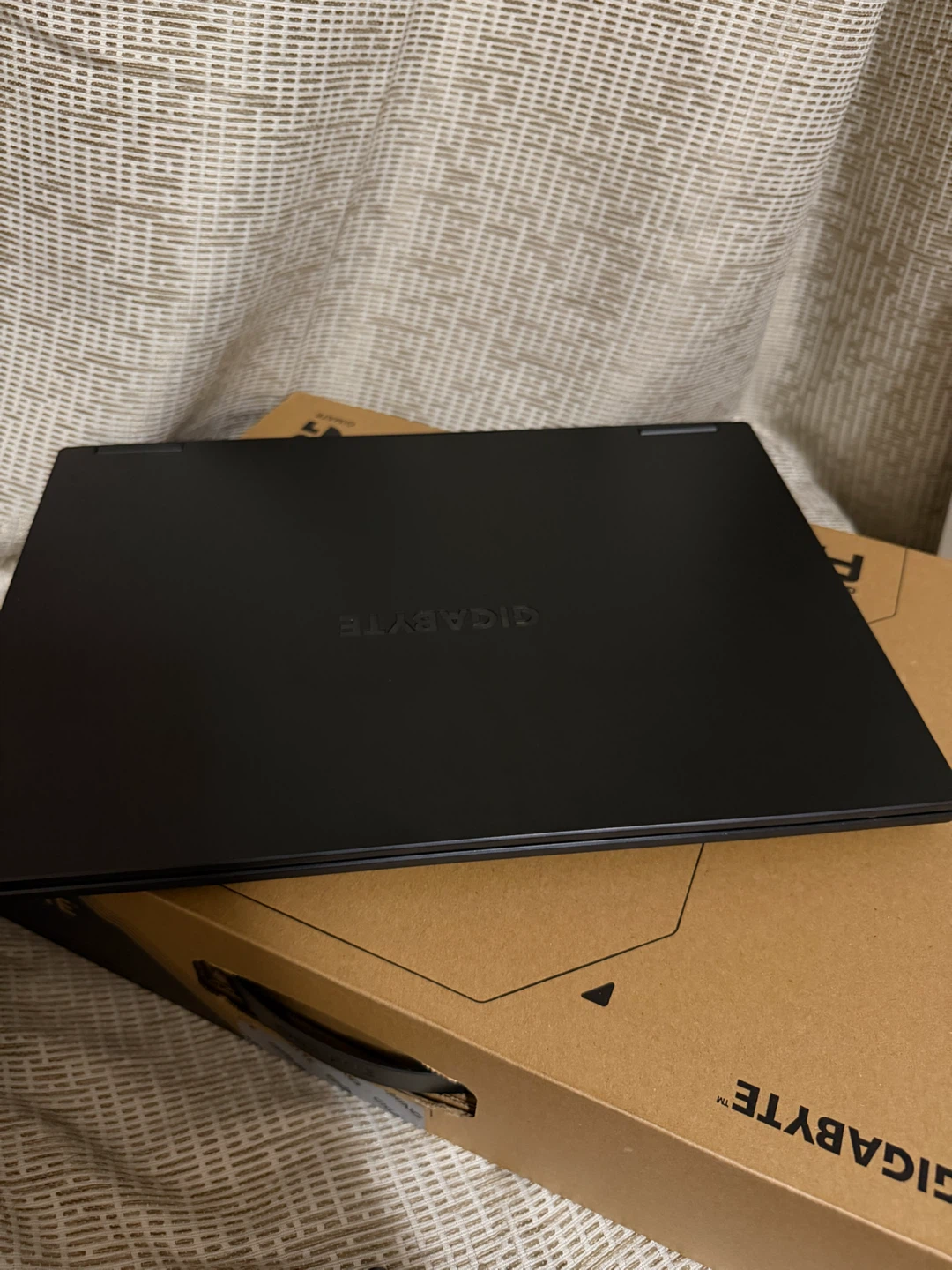 GIGABYTE GAMING A16 3VH - photo 4