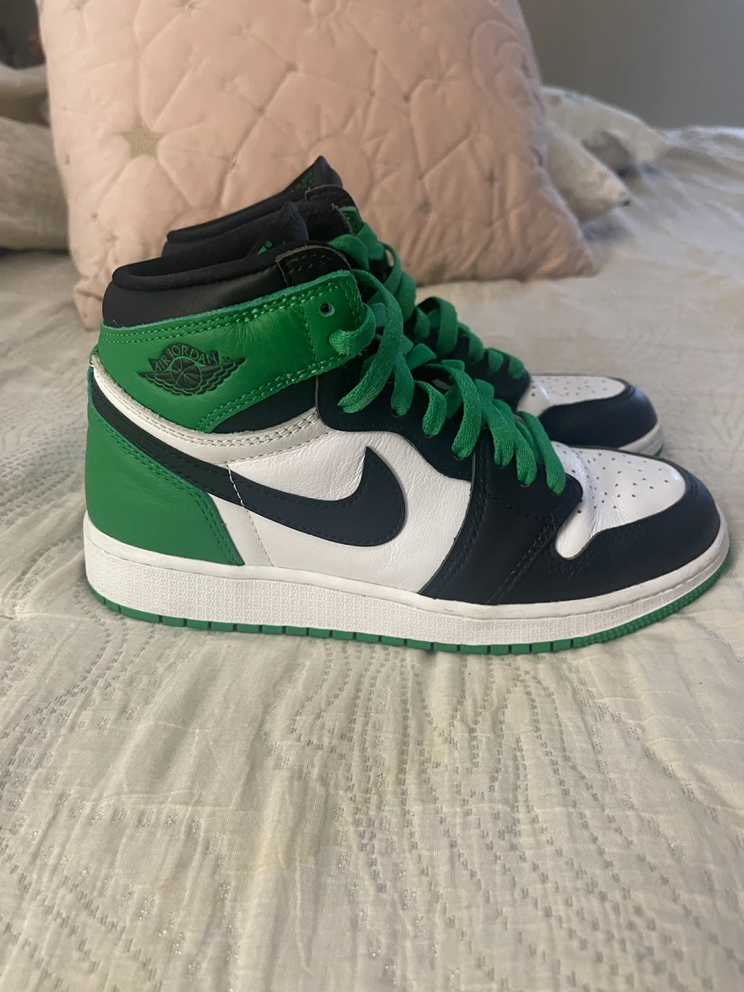 Nike Air Jordan 1 Retro High OG Lucky Green - photo 2
