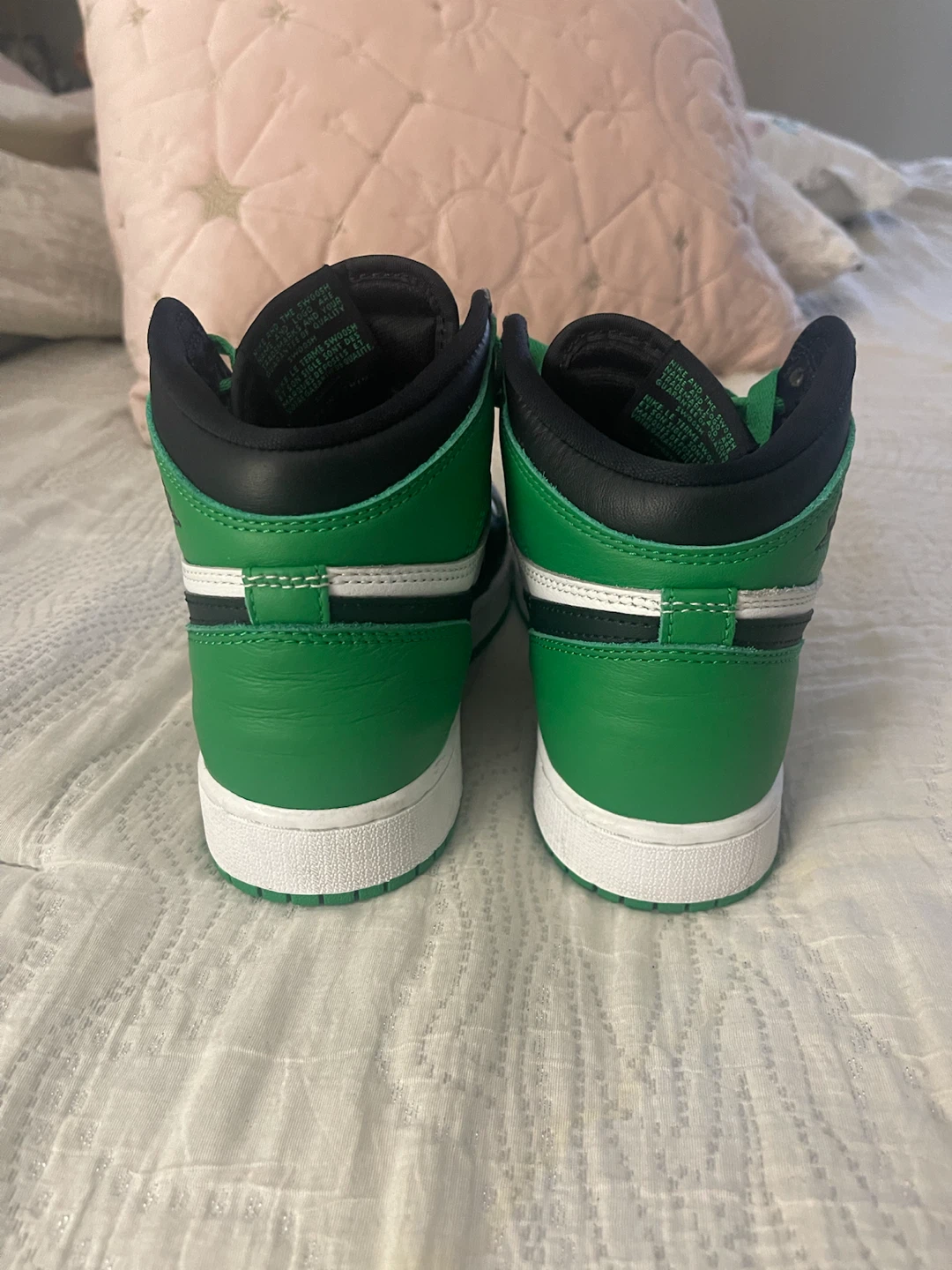 Nike Air Jordan 1 Retro High OG Lucky Green - photo 3