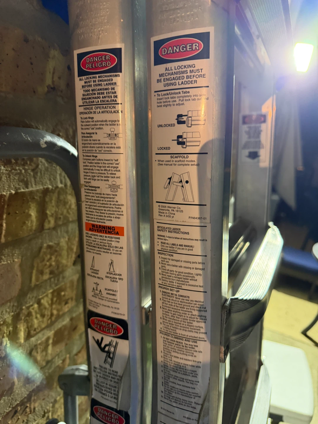 Werner 21' Aluminum Multi-Position Ladder 300 lbs Load Capacity - photo 4