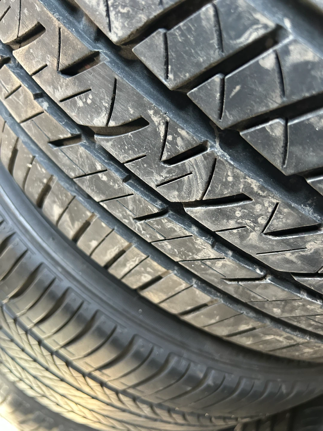 Used 255/35/18 - photo 2