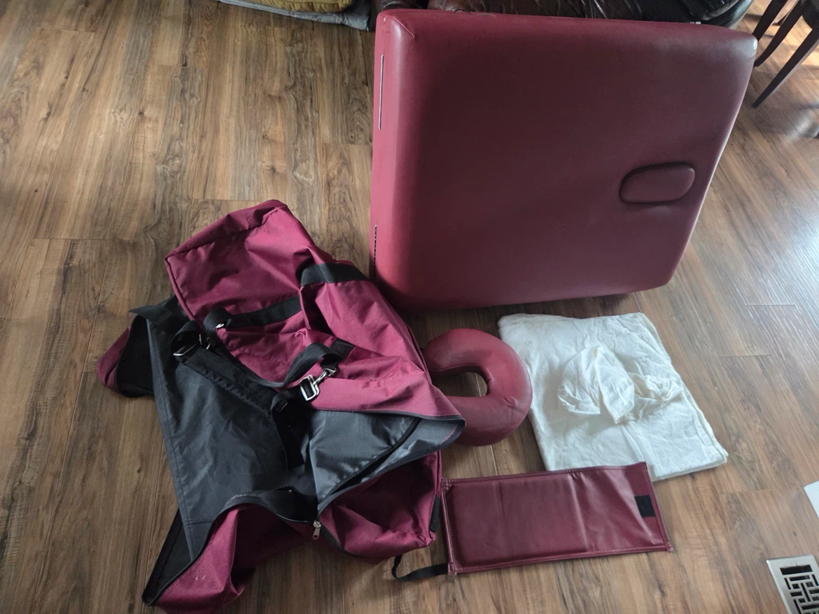 Master Portable Massage Table + Carry Bag & Accessories - photo 5