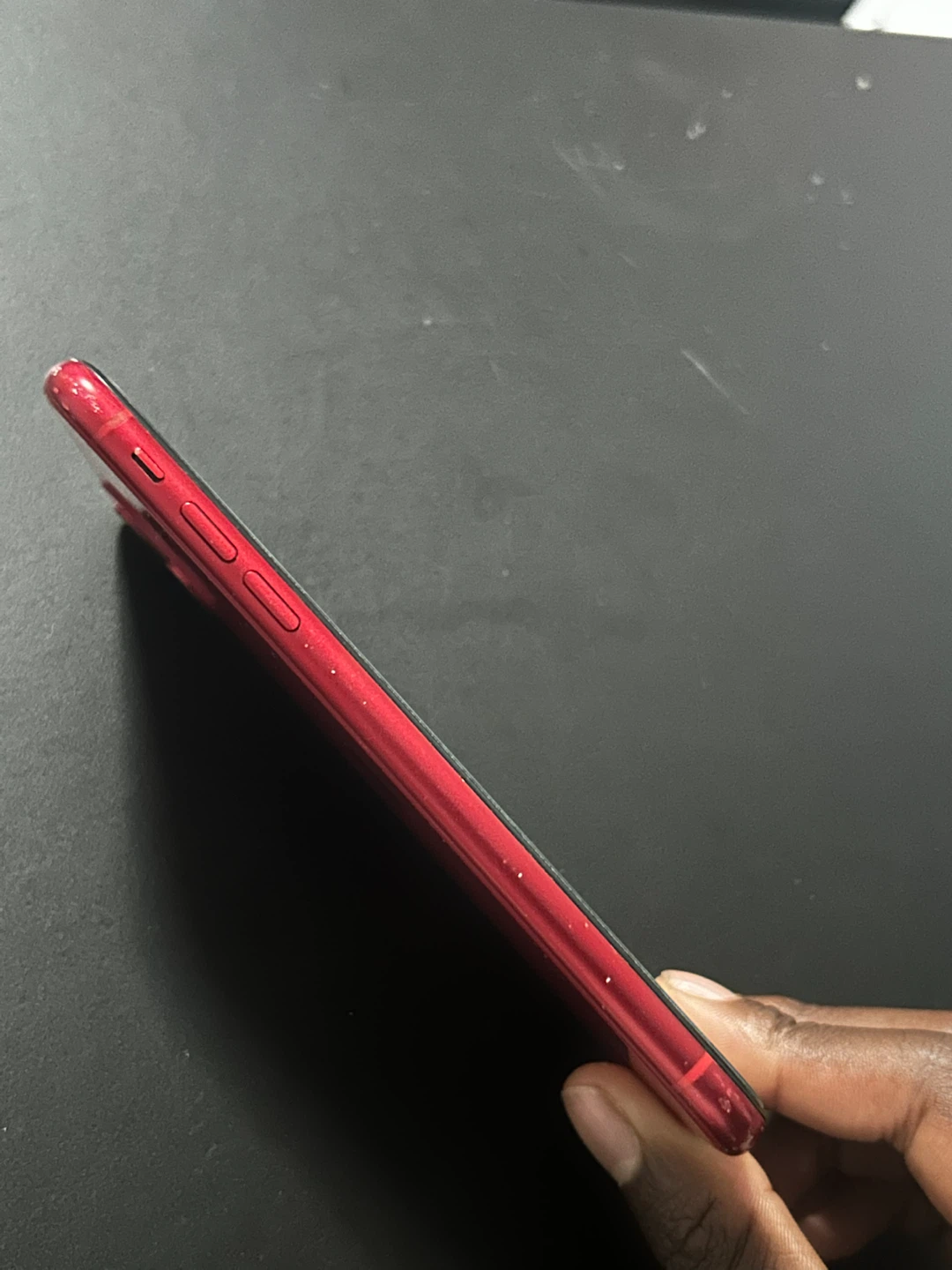 Used Red iPhone 11 - photo 4