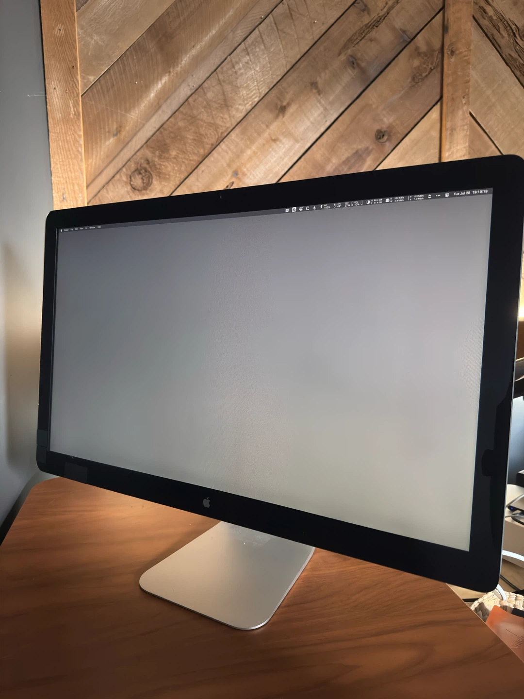 Apple Thunderbolt Display 27in (Computer Monitor) - photo 2