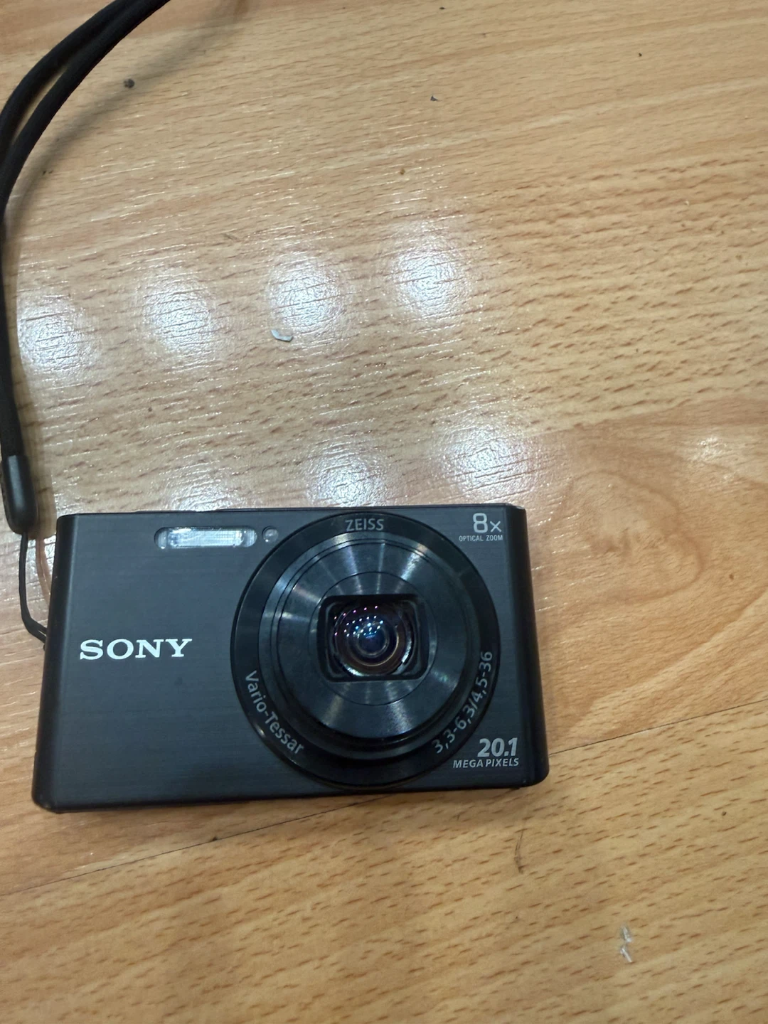 Sony DSC-W830 20.1 MP Digital Camera
