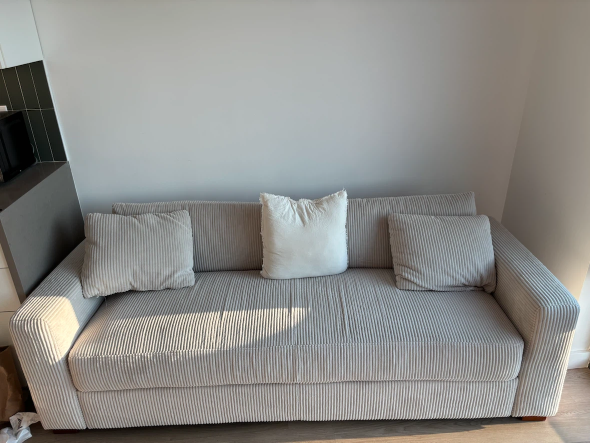 White corduroy sofa - photo 4
