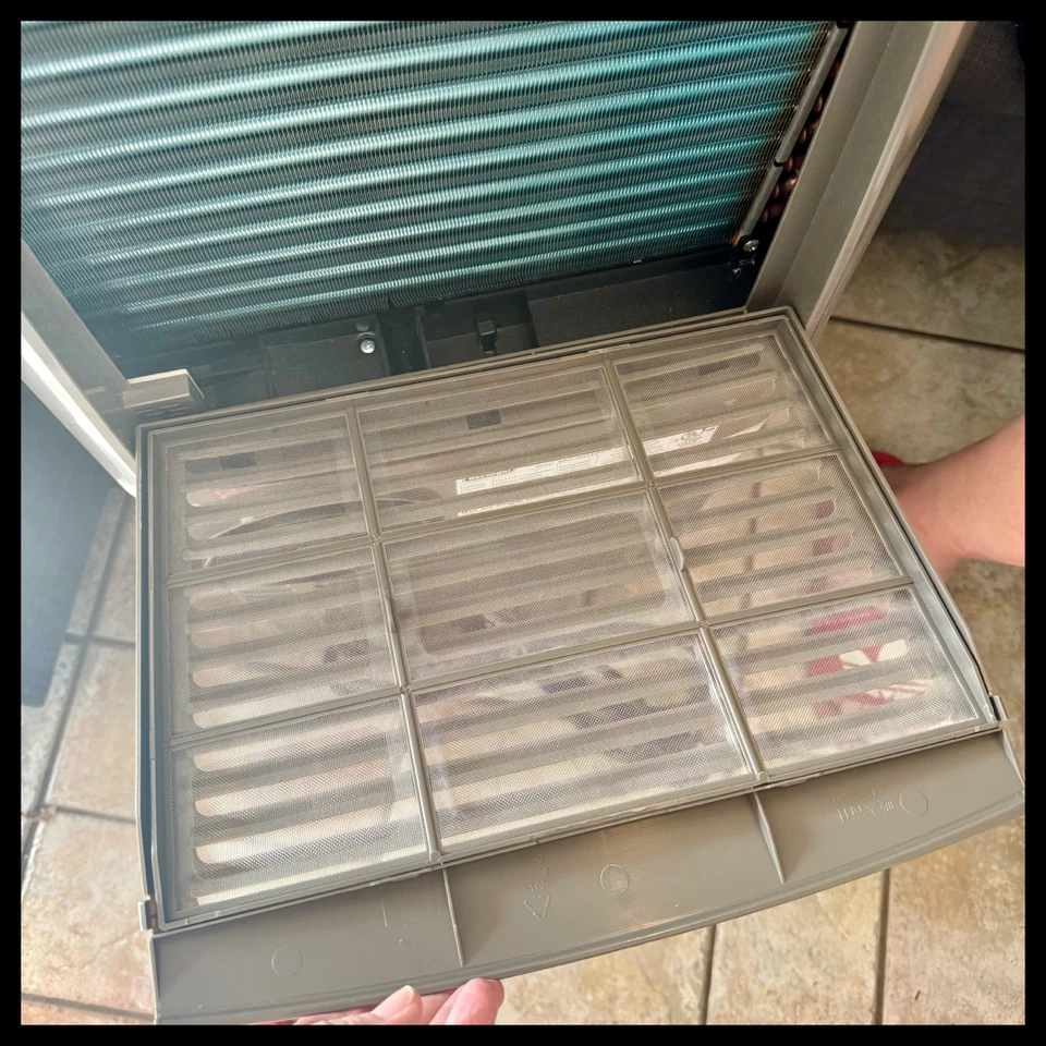Brand New! $375 De’Longhi portable air conditioner. - photo 3
