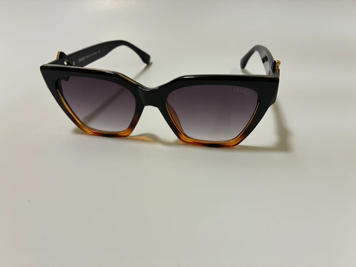 Fendi Cat Eye Sunglasses - photo 3