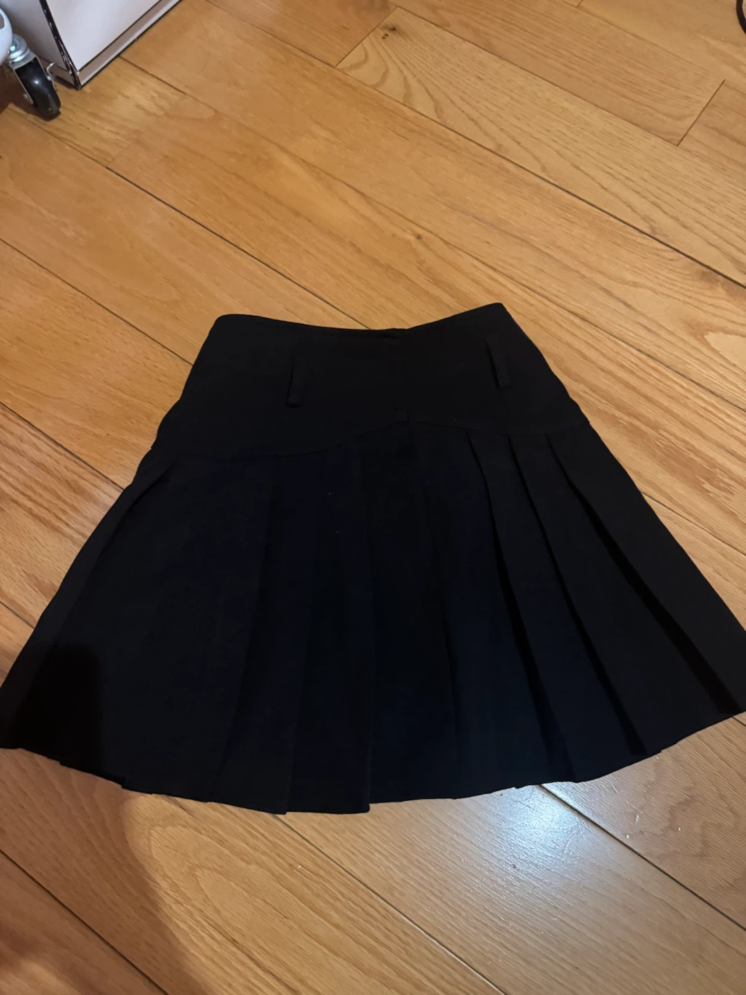 Black Pleated Skirt - Size S
