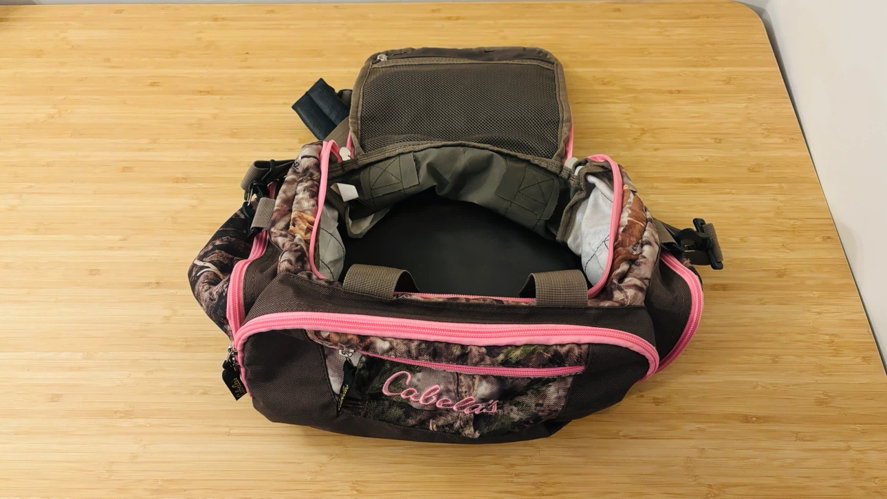 Cabela's Pink Camo Mini Duffel Bag - photo 4