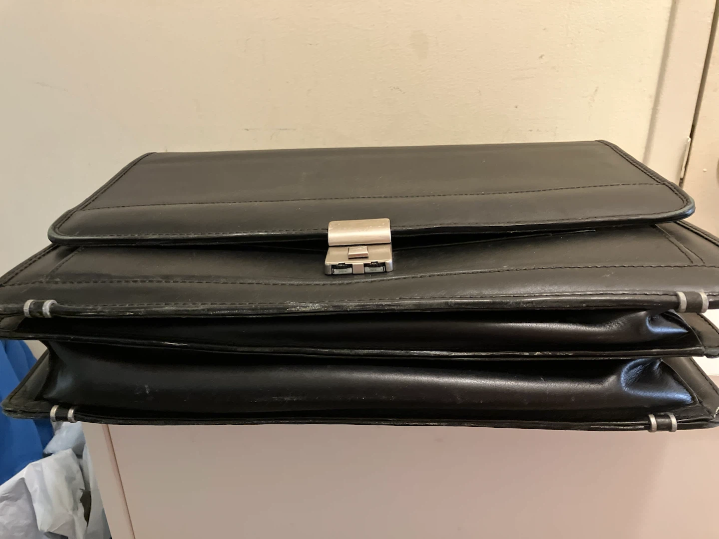 Black Leather Briefcase - photo 3