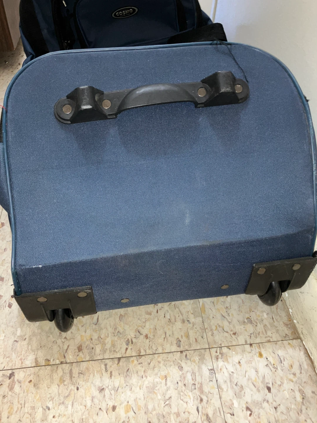 Cosmo Rolling Suitcase - photo 3