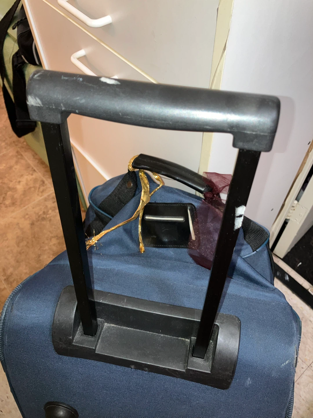 Cosmo Rolling Suitcase - photo 4