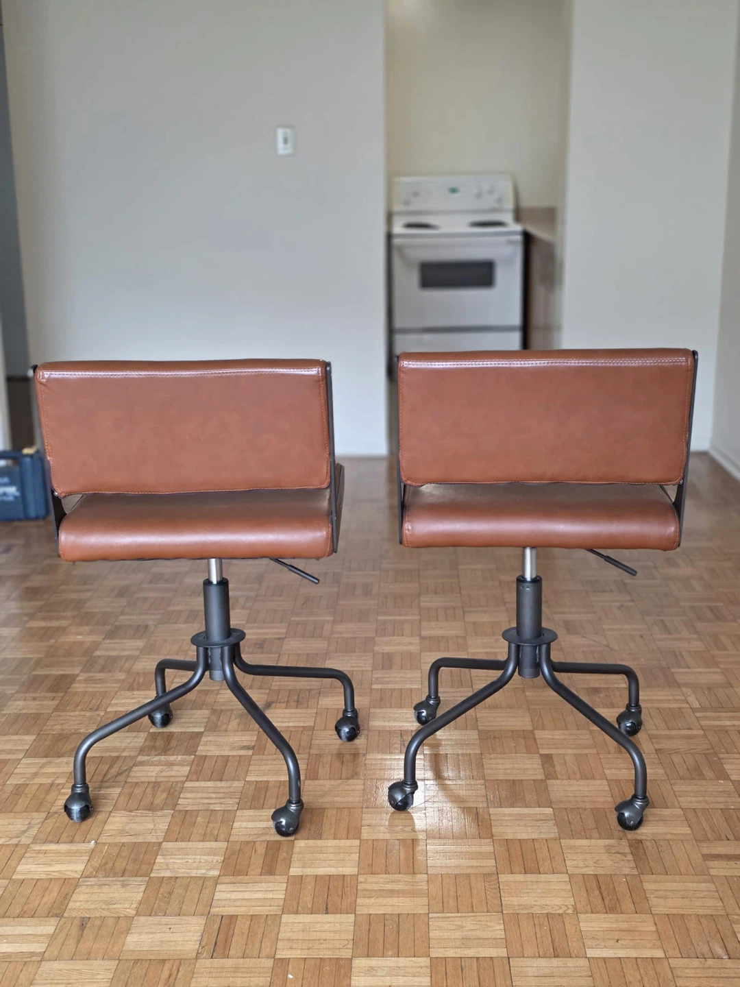 Sunpan Davis Designer Modern Office (2 Available) - photo 3