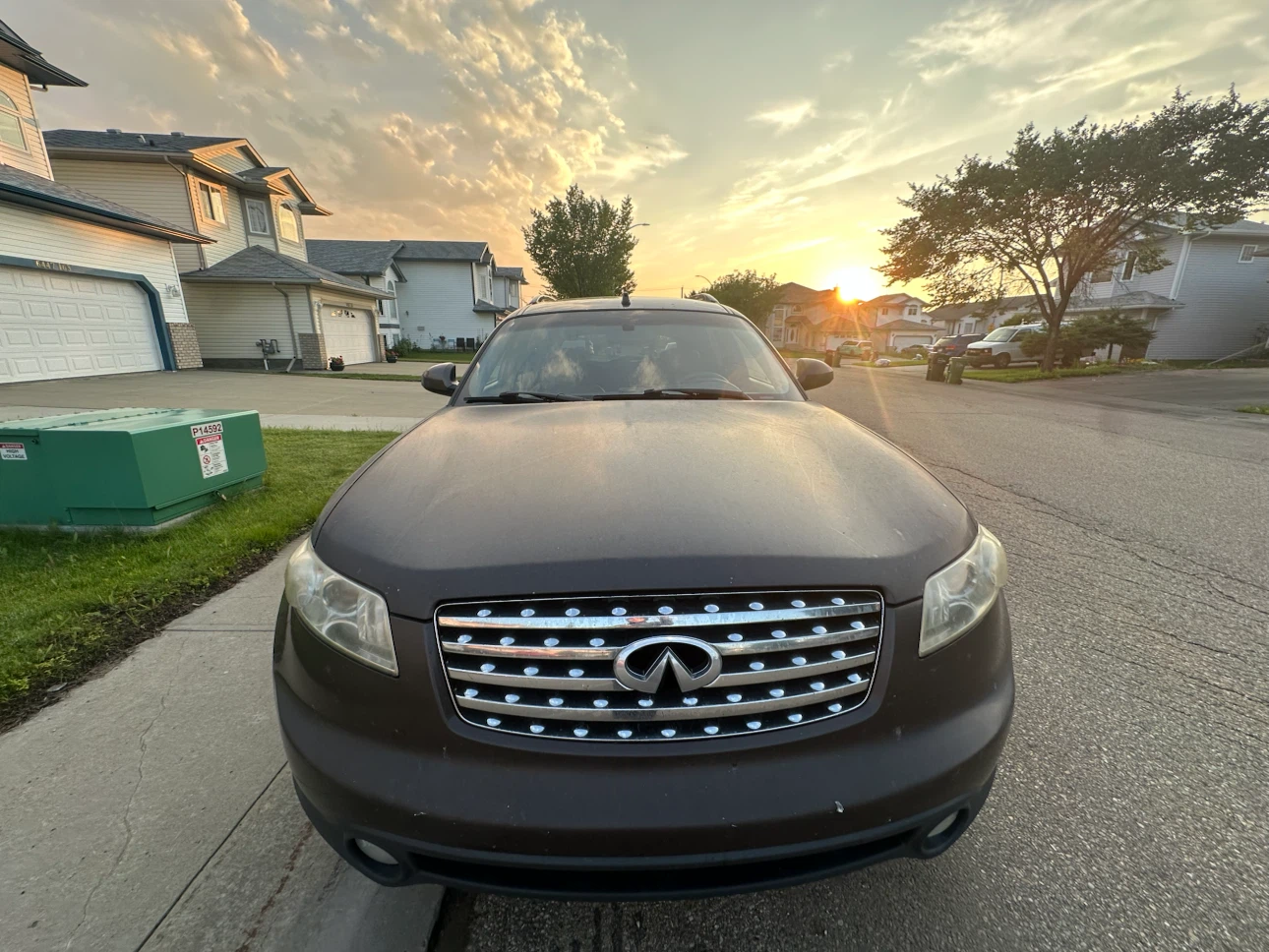 Infiniti FX35 SUV - photo 2