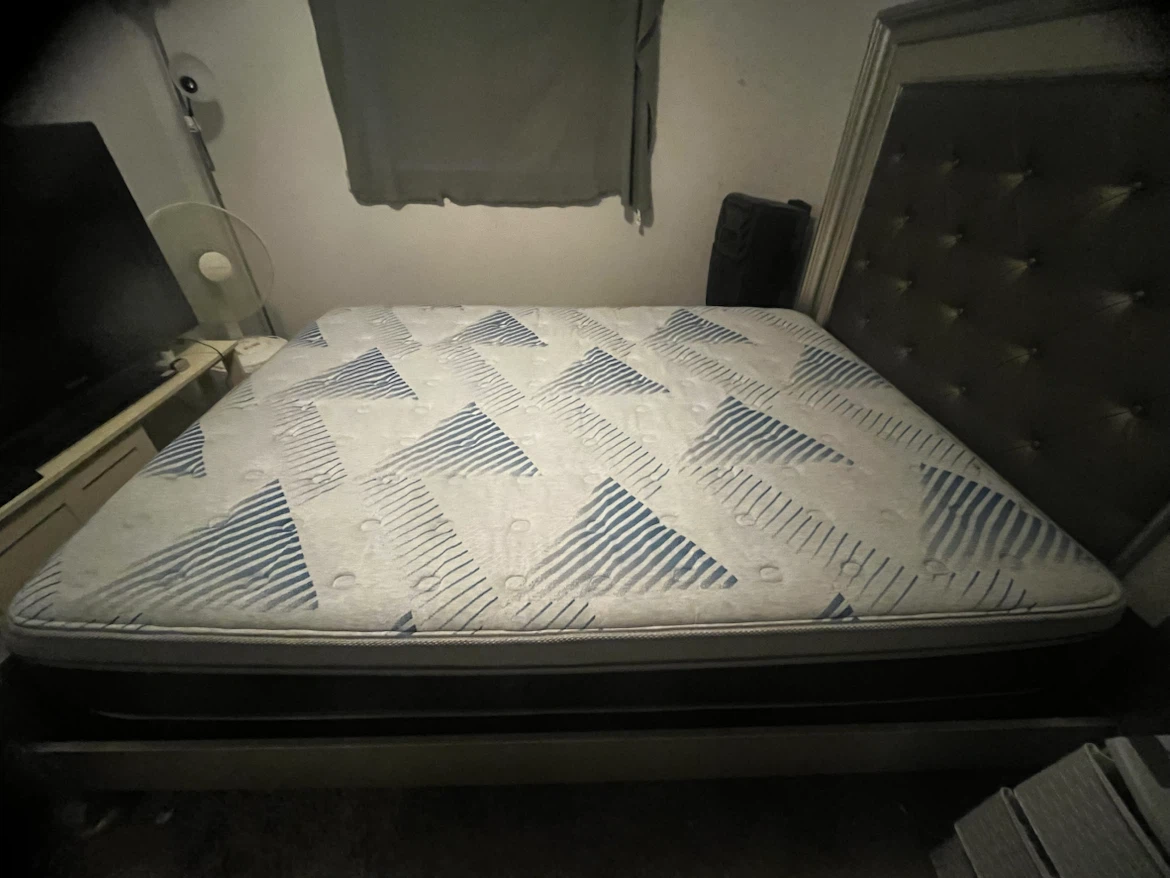 Mattress with Blue and White Geometric Pattern