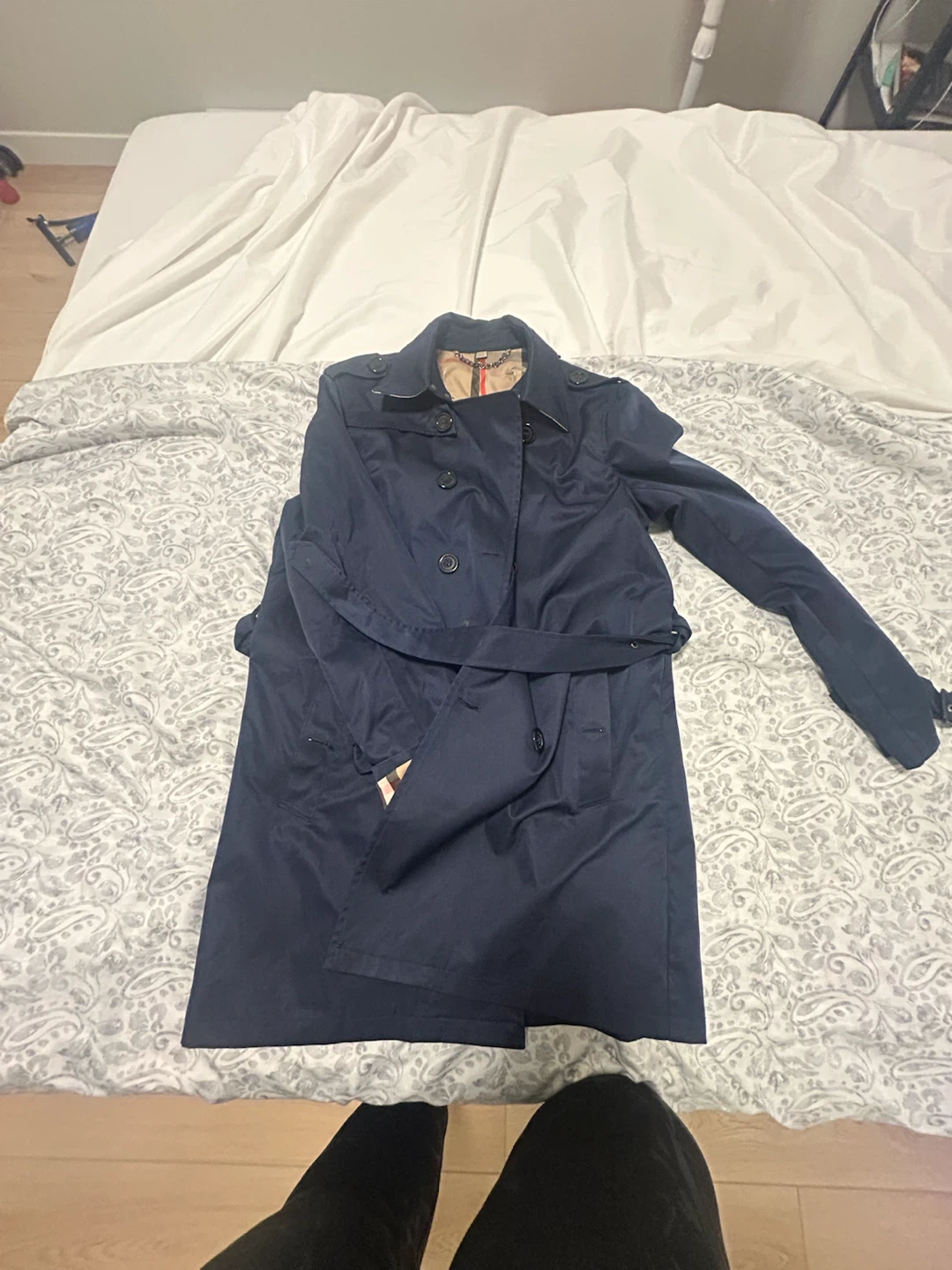 Burberry Trench Coat - photo 4