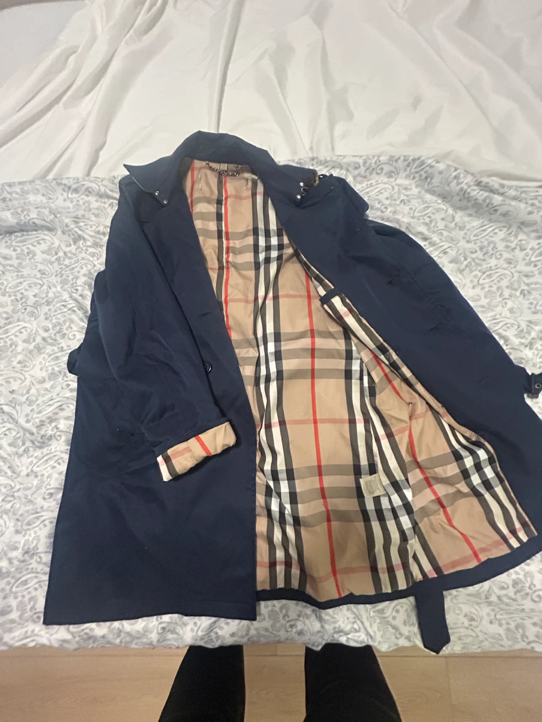 Burberry Trench Coat - photo 5