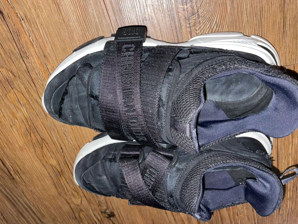 Dior B23 Sneakers