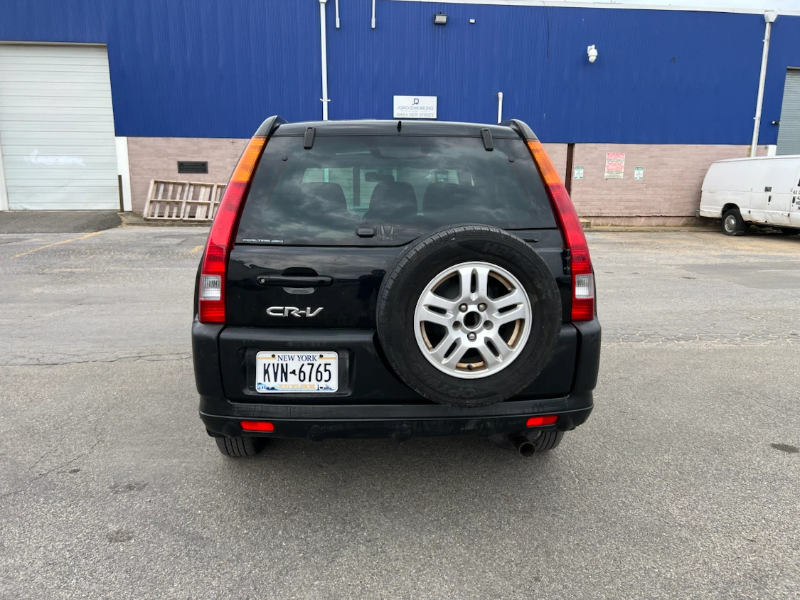 2004 Honda CRV Runs and drives beautiful - photo 5