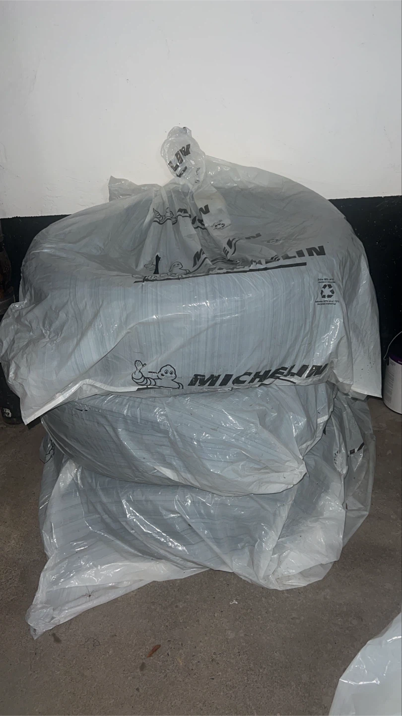 Michelin Tire 235/65R18 - photo 4