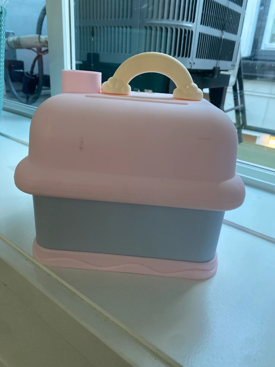 Pink House Shaped Piggy Bank with Bear Decal - photo 2