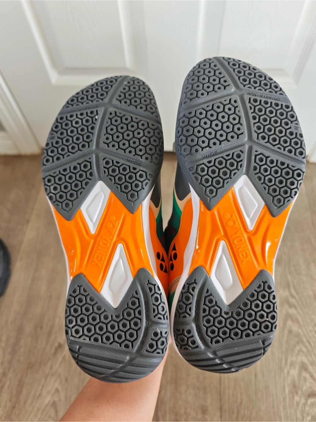 Yonex Badminton Shoes - photo 5