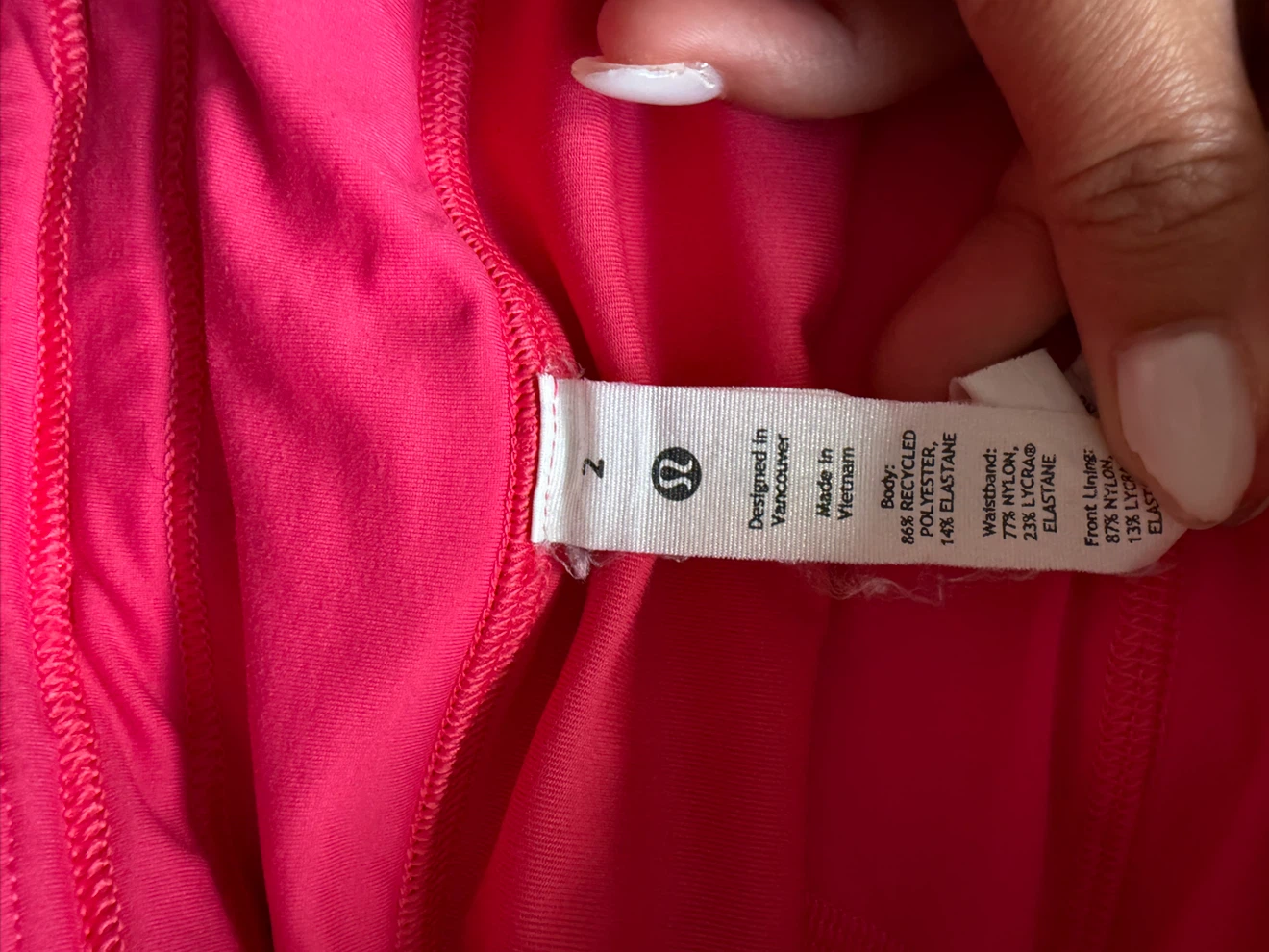 Lululemon Pink Sports Bra and skirt Size 2 - photo 5