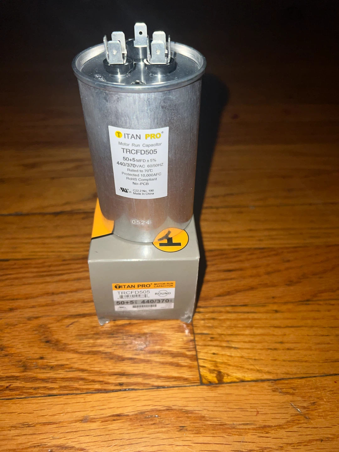 Titan Pro TRCFD505 Motor Run Capacitor 50+5 MFD 440/370V - photo 3