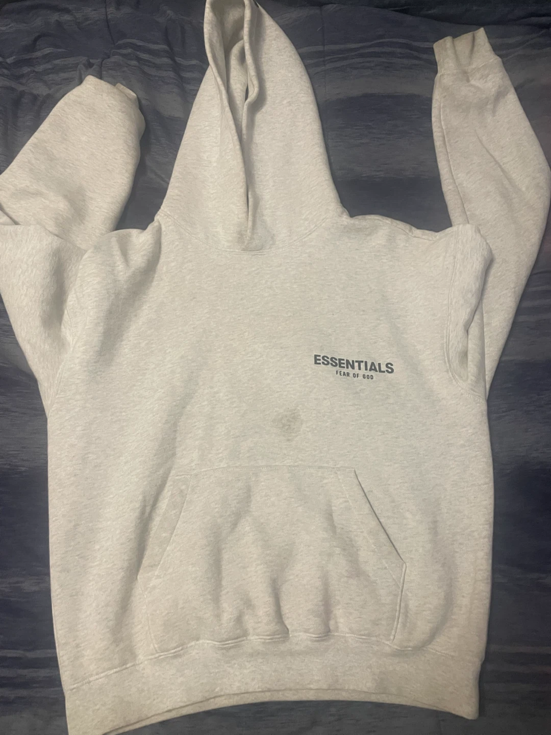 Essential hoodie