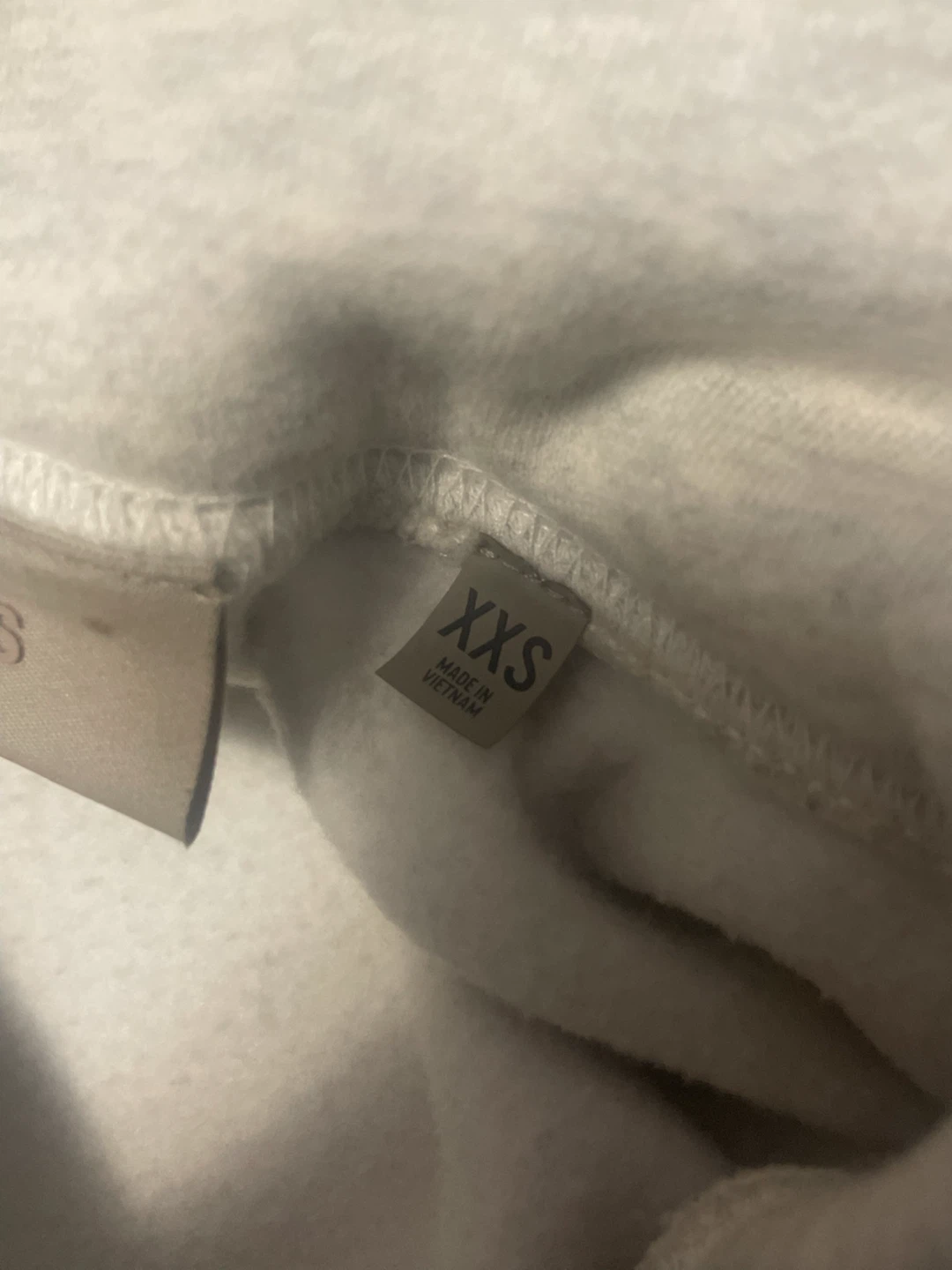 Essential hoodie - photo 5