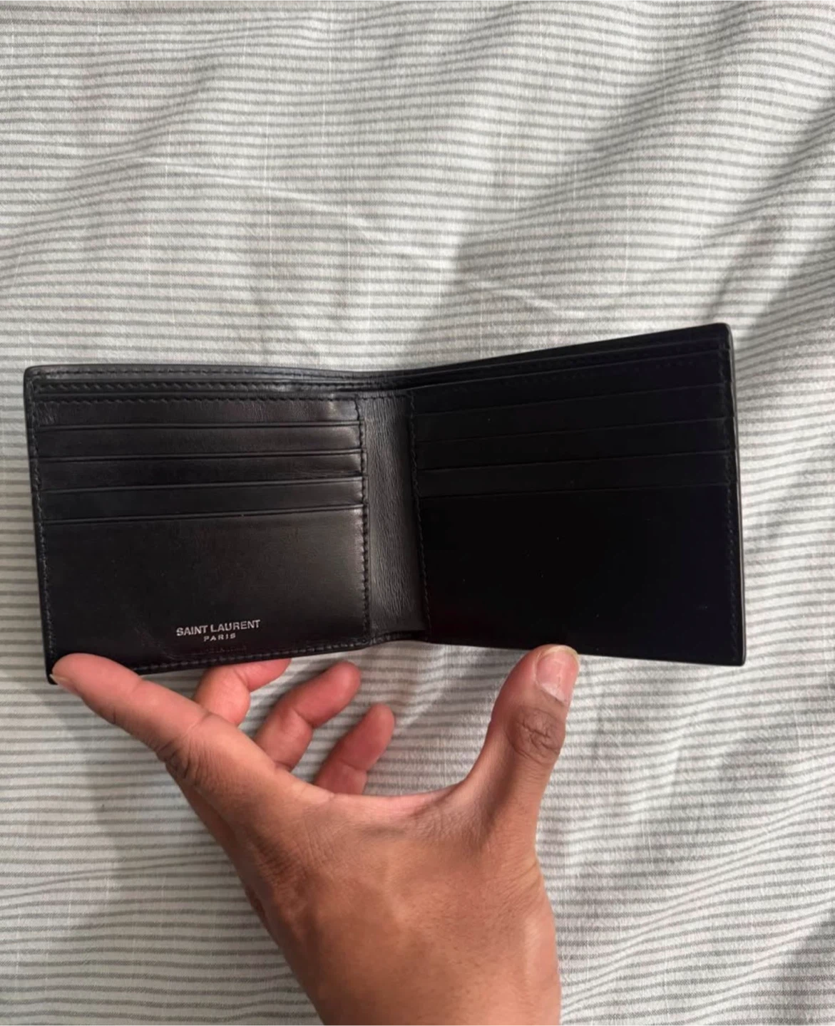 Saint Laurent Black Leather Bifold Wallet - photo 4