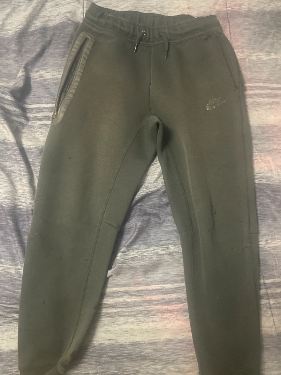 Nike Tech Fleece Joggers - Size M