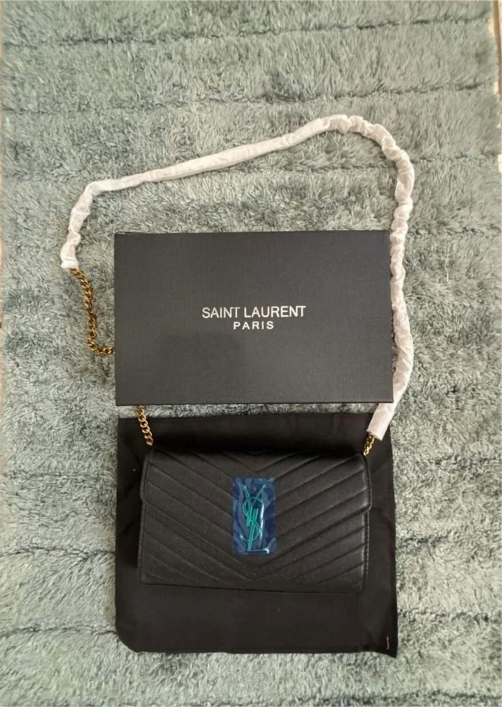 Saint Laurent Cassandre Chain Wallet
