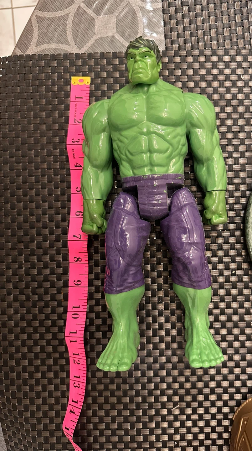 Hulk Action Figure - photo 2
