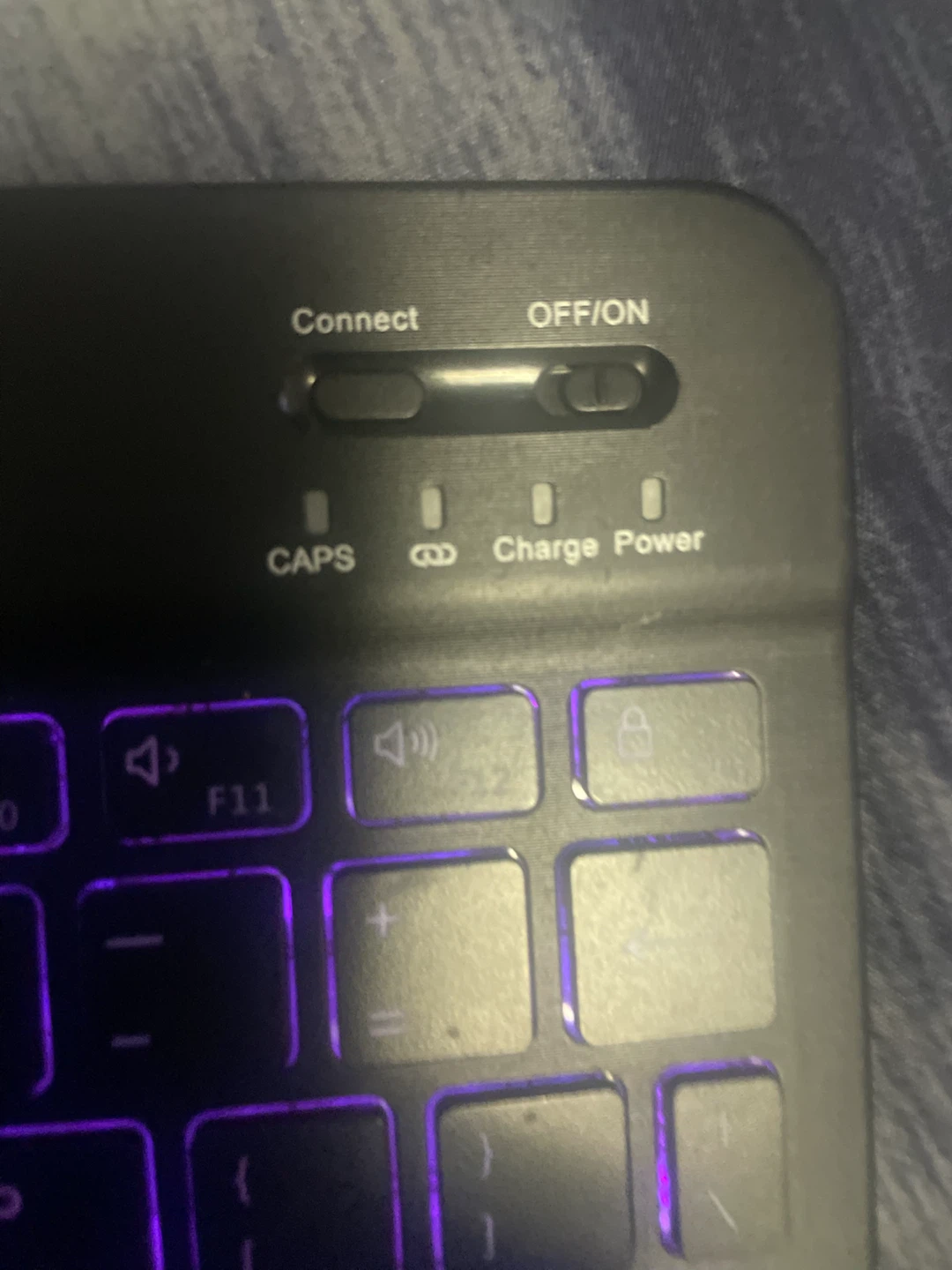 OMOTON Wireless Keyboard with Backlight - photo 3