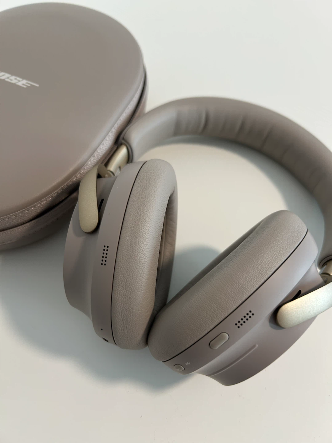 Bose QuietComfort Ultra Noise Cancelling Headphones -Sandstone - photo 3