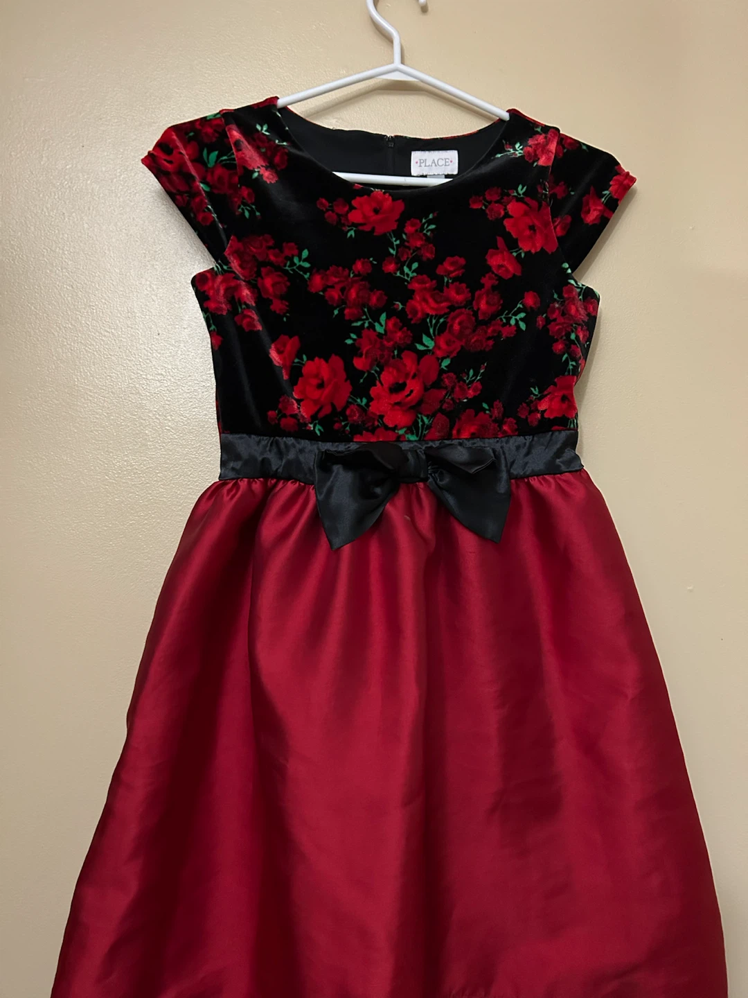 The Children's Place Red Rose Dress Size 12