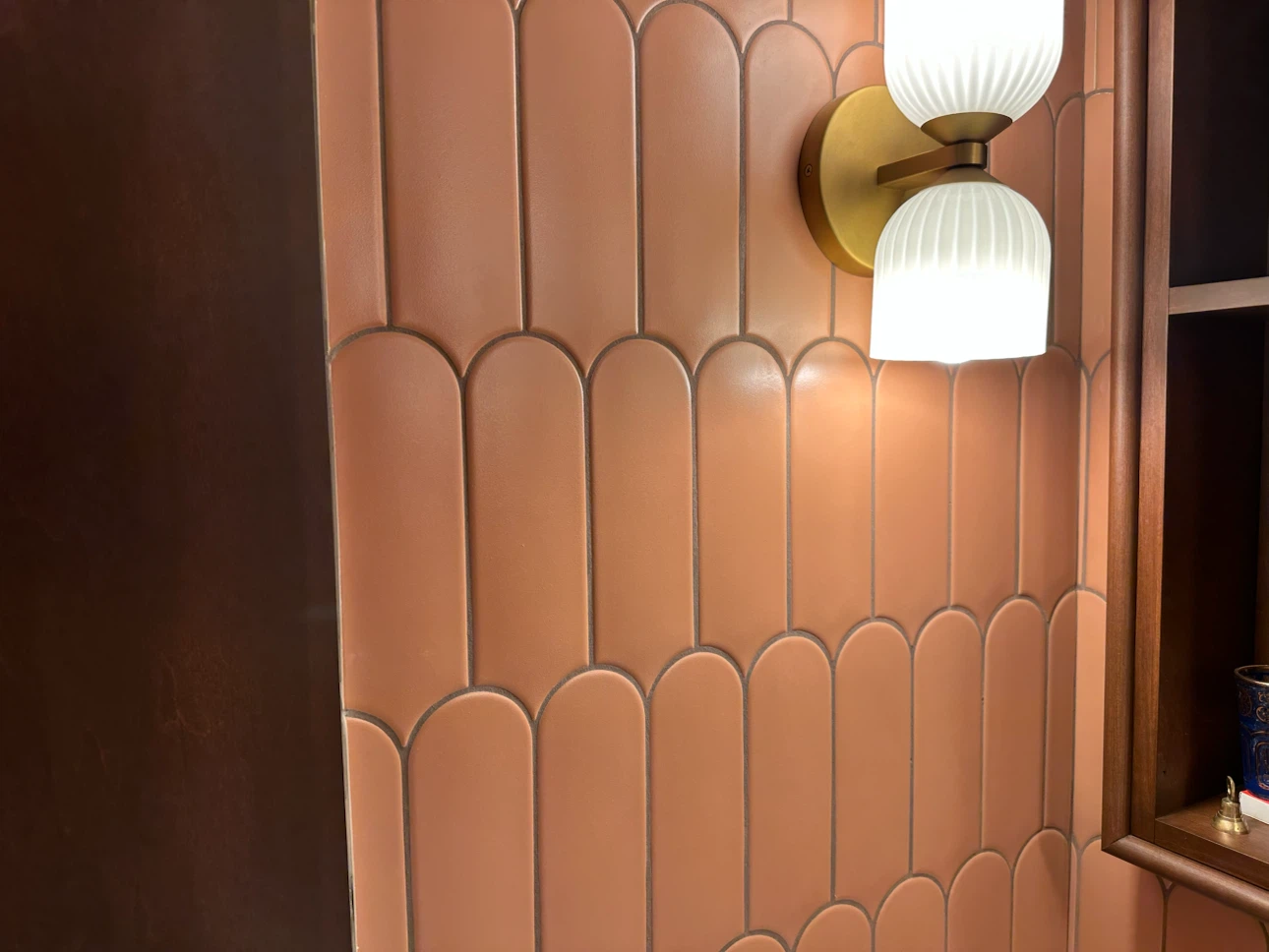 Matte clay backsplash tiles - photo 3