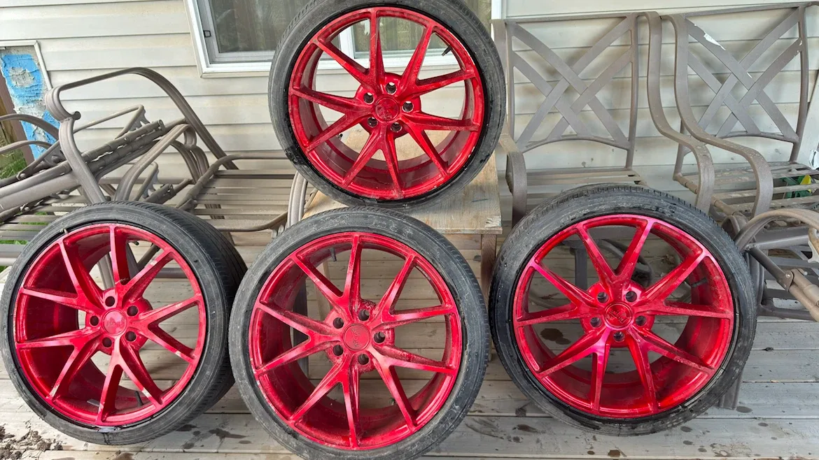 RED RIMS NICHE - photo 3