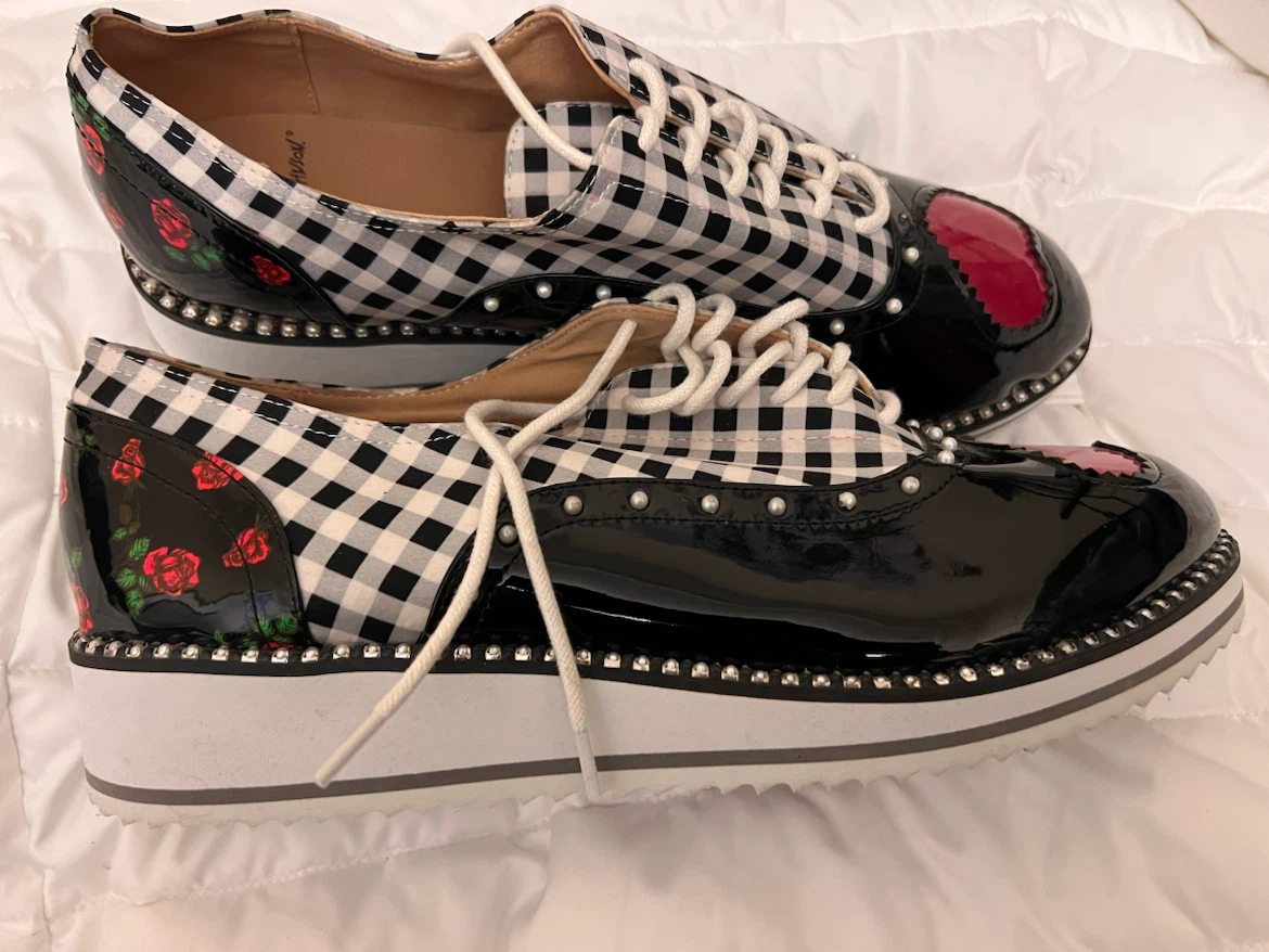 Size 10.5 Torrid x Betsey Johnson Platform Oxford Shoes