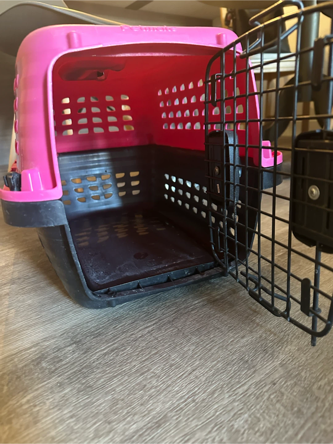 Petmate Pet Carrier - photo 2