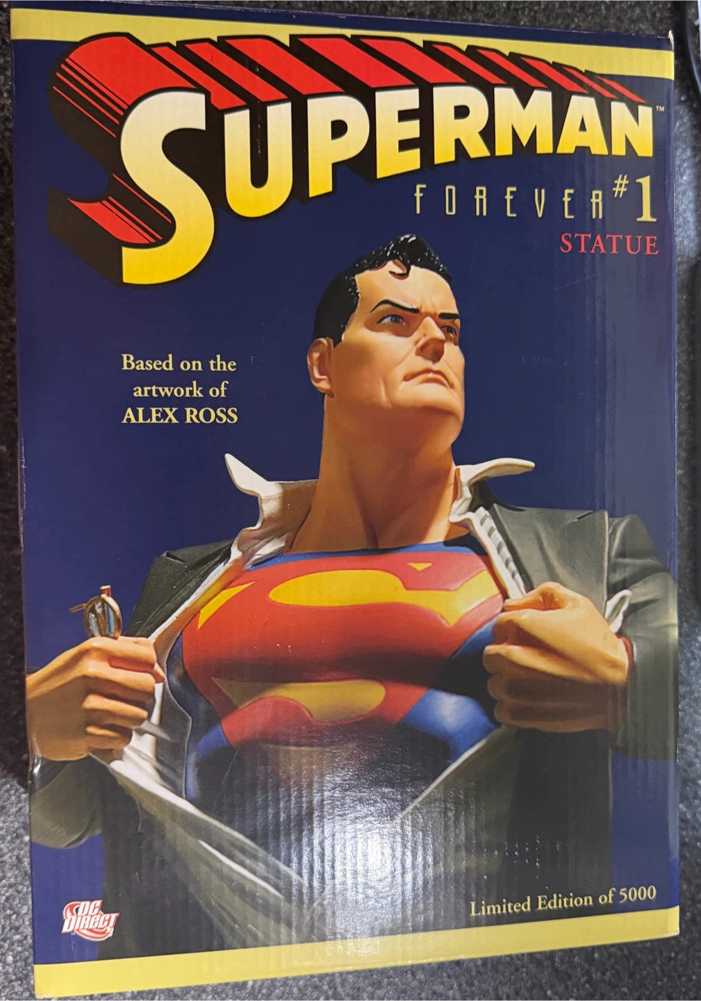 Superman Forever #1 Statue by Alex Ross - Limited Edition - photo 3