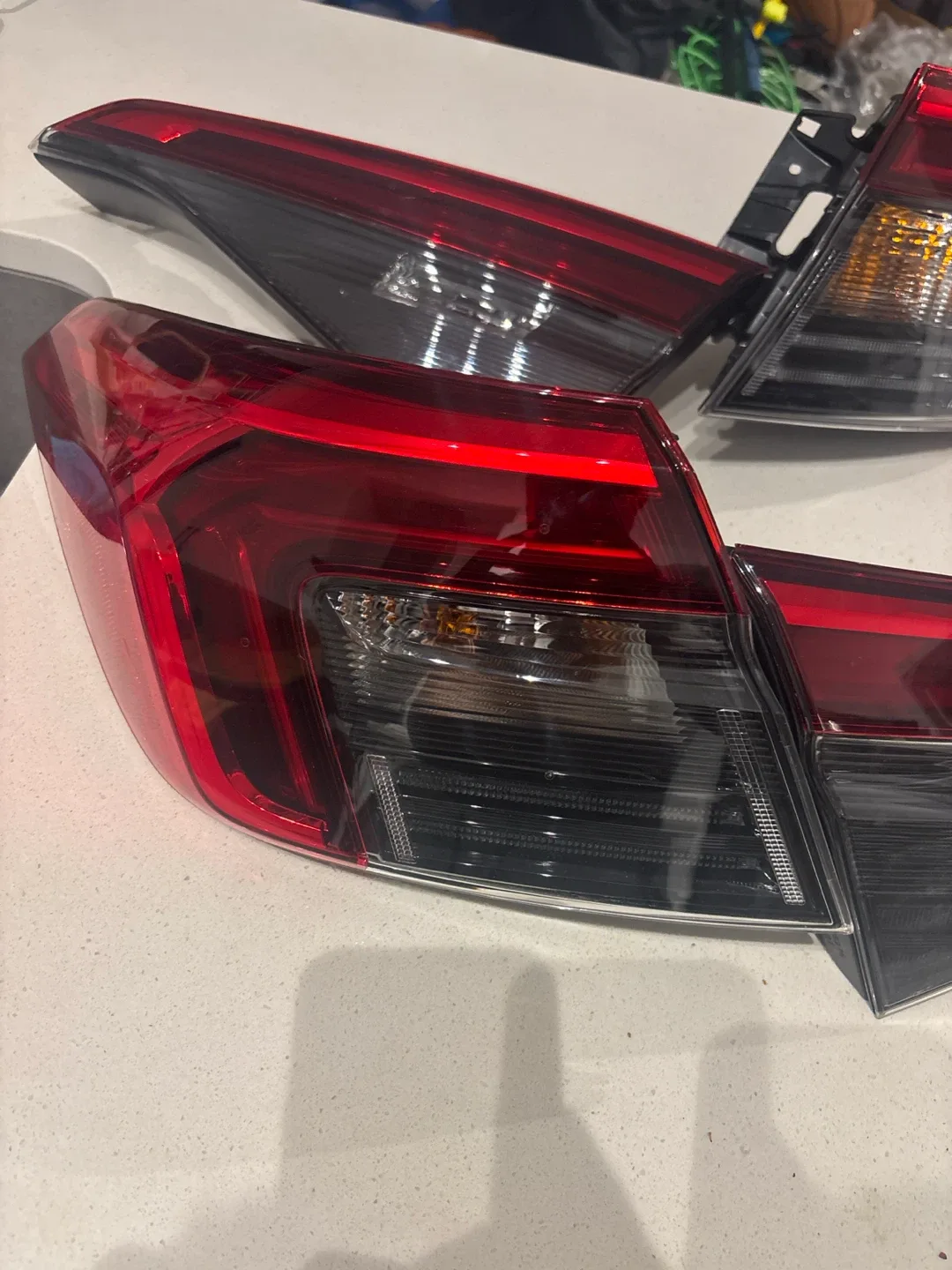 Honda Civic Tail Lights (Set of 3) - photo 3